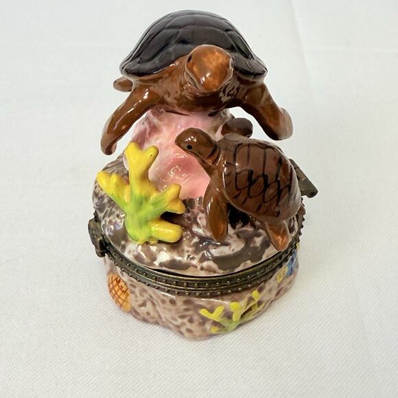 Vtg Direct Connections Co. Sea Turtles Hinged Trinket Box - Picture 2 of 12
